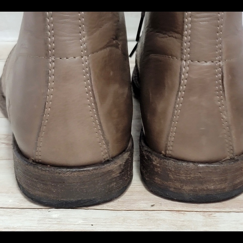 Frye Phillip Chukka Boots - Gem display picture 2